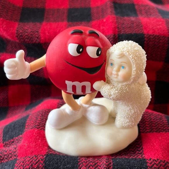 Adorable Snowbaby with M&M, Dept.56. - Picture 1 of 6